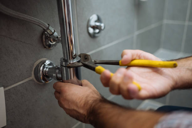 Best Emergency Plumber  in Hillcrest, CA